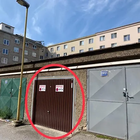 Apartment Apartments Letna, Ac & Garage 89M2 And 44M2 *