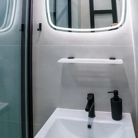 Letna, Ac & Garage 89m2 And 44m2 公寓 科希策