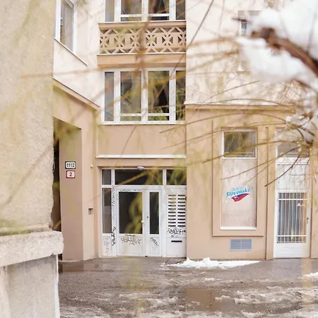 Apartments Letna, Ac & Garage 89M2 And 44M2 *