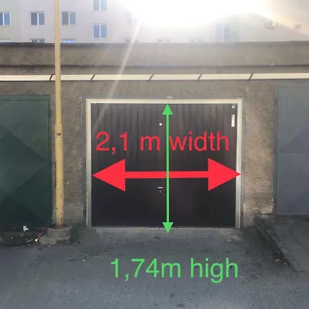 Letna, Ac & Garage 89m2 And 44m2 Apartman Kassa