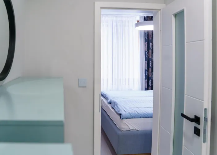 Letna, Ac & Garage 89m2 And 44m2