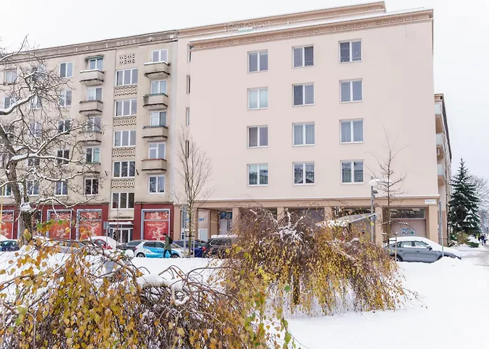 Daire Letna, Ac & Garage 89m2 And 44m2 Kösice